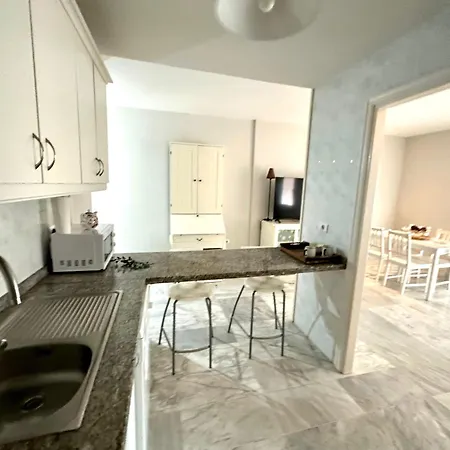 Heated Poolside Paradise Cristianos *