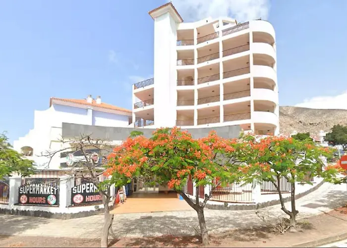 Heated Poolside Paradise Cristianos לוס כריסטיאנוס