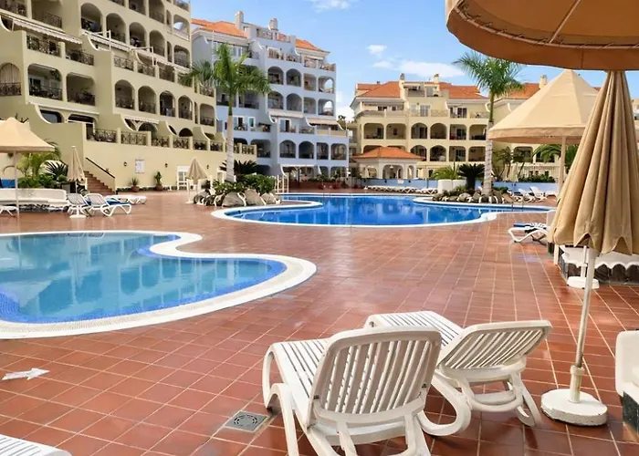 Heated Poolside Paradise Cristianos Los Cristianos (Tenerife)