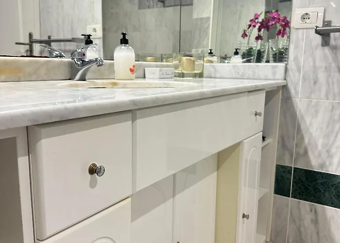 Heated Poolside Paradise Cristianos Апартаменты